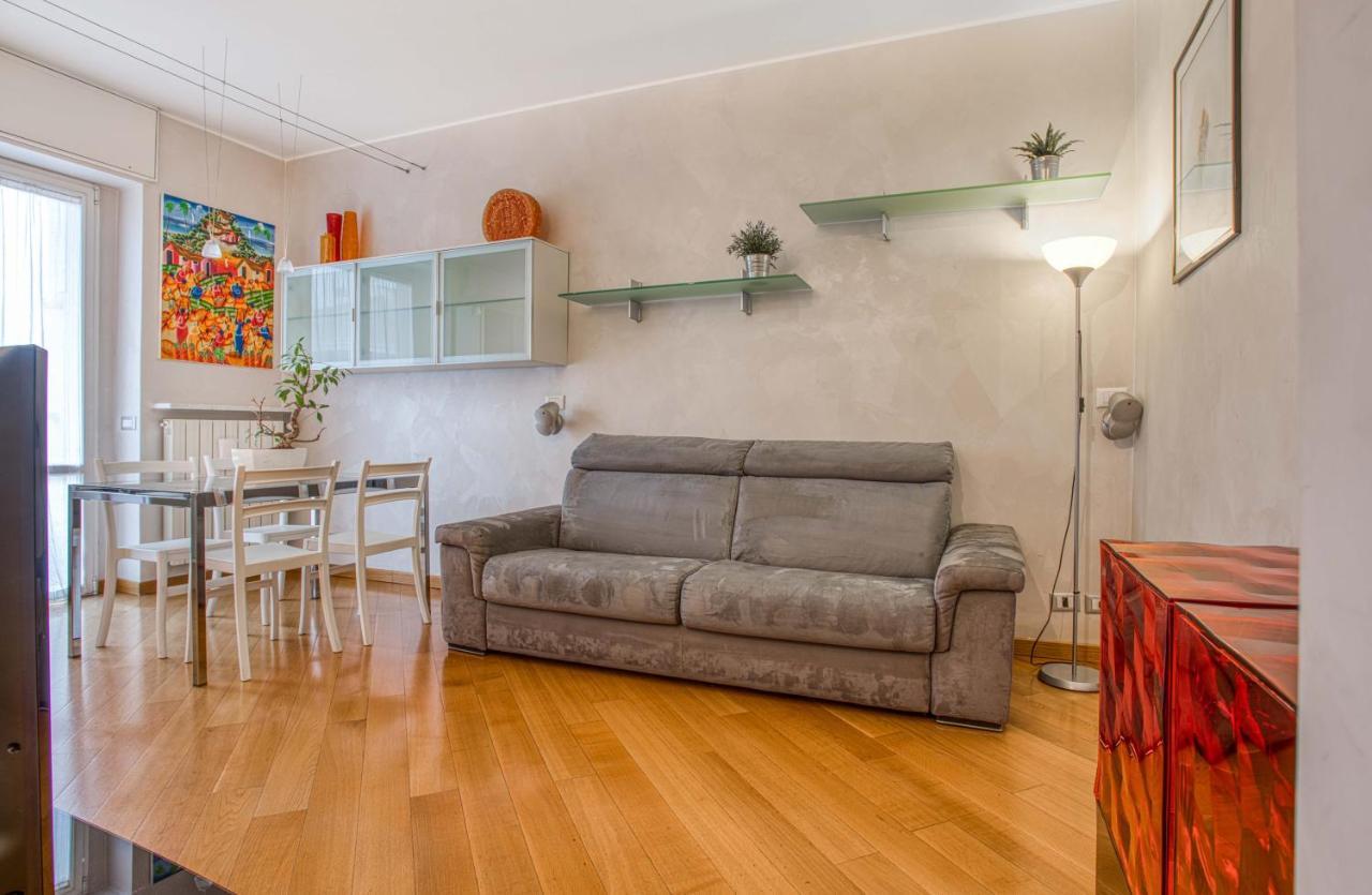 דירות מילאנו Joivy Vibrant Flat With Balcony מראה חיצוני תמונה