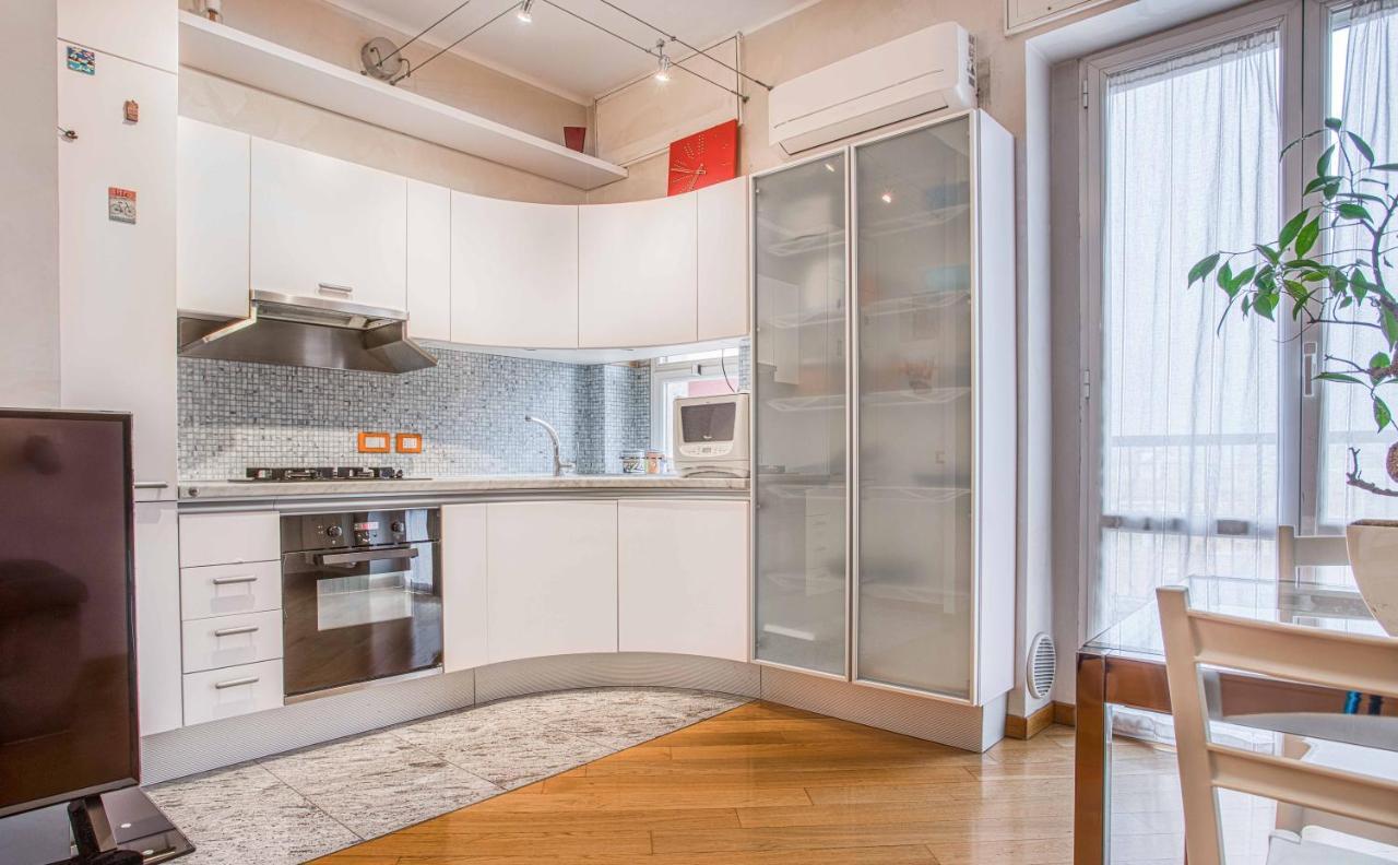 דירות מילאנו Joivy Vibrant Flat With Balcony מראה חיצוני תמונה
