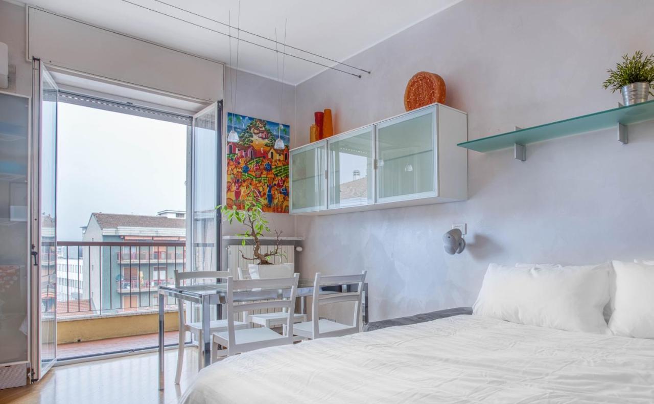 דירות מילאנו Joivy Vibrant Flat With Balcony מראה חיצוני תמונה